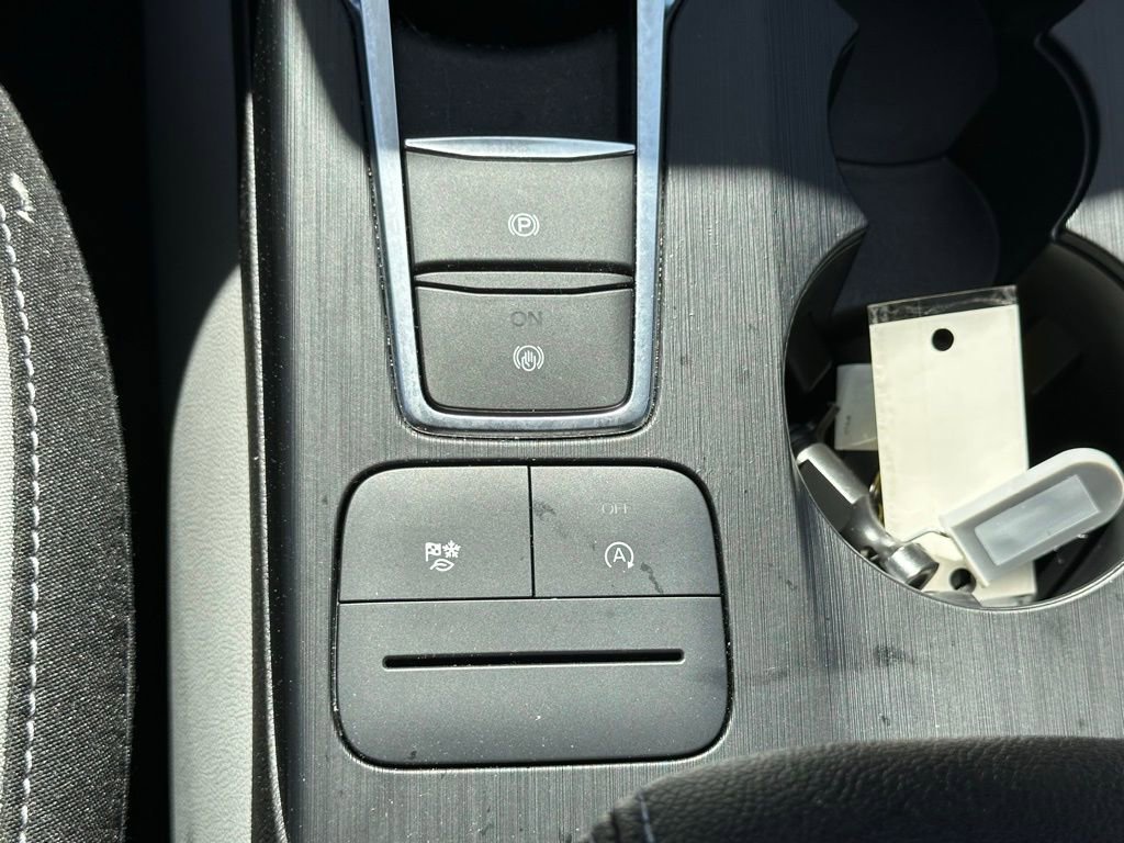 Used 2024 Ford Escape Active image 30