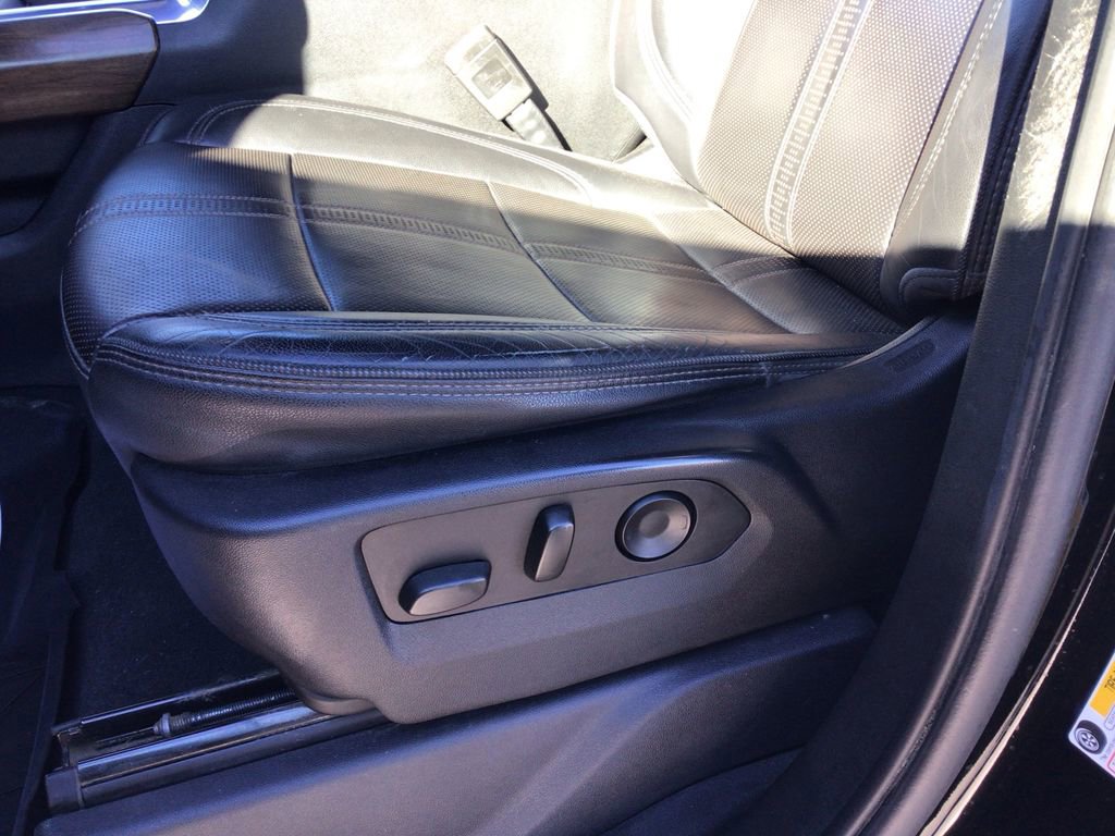 Used 2022 Chevrolet Silverado 1500 High Country w/ Z71 Off-Road Package image 18