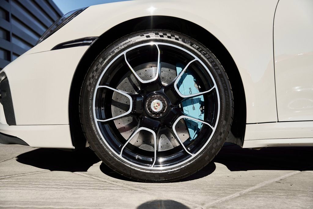 Used 2021 Porsche 911 Turbo S image 3