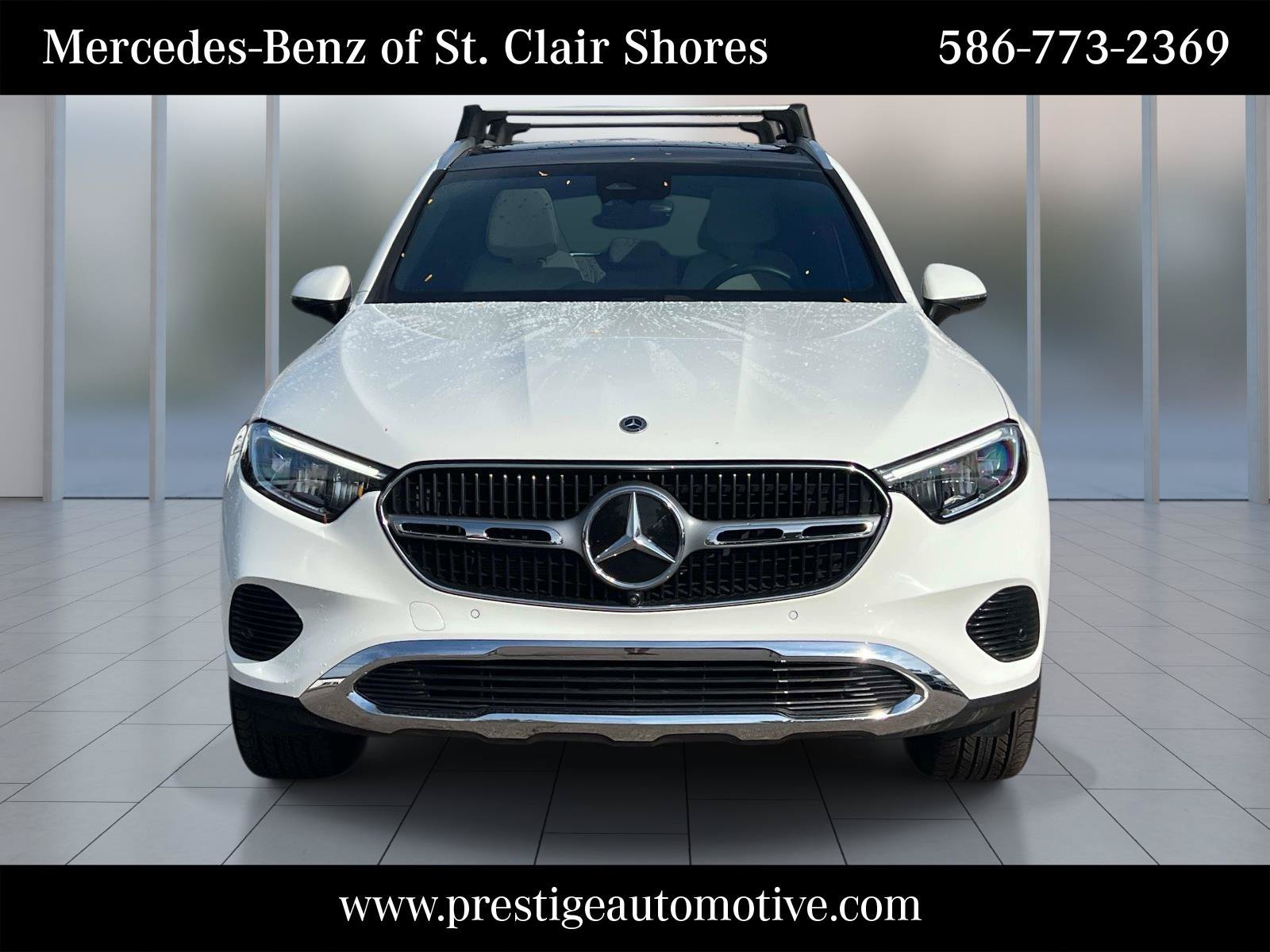 Used 2025 Mercedes-Benz GLC 350e 4MATIC image 9