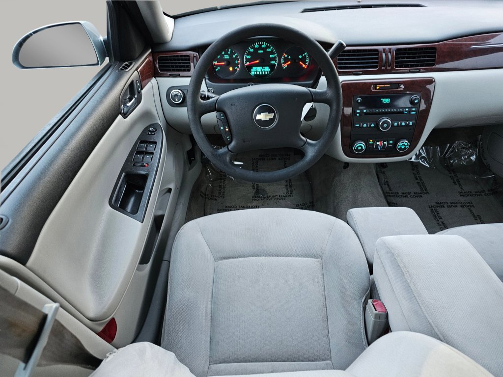 Used 2009 Chevrolet Impala LT image 3