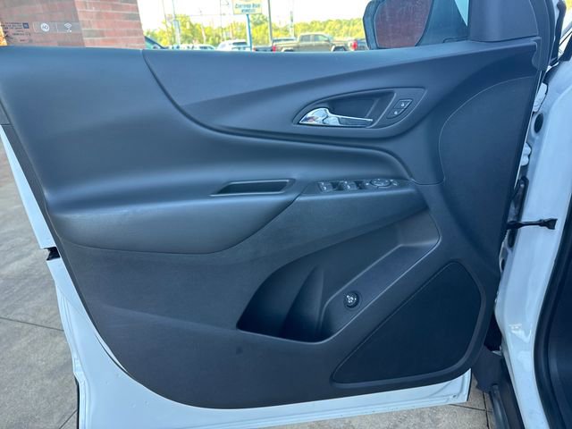 Used 2022 Chevrolet Equinox LT image 12