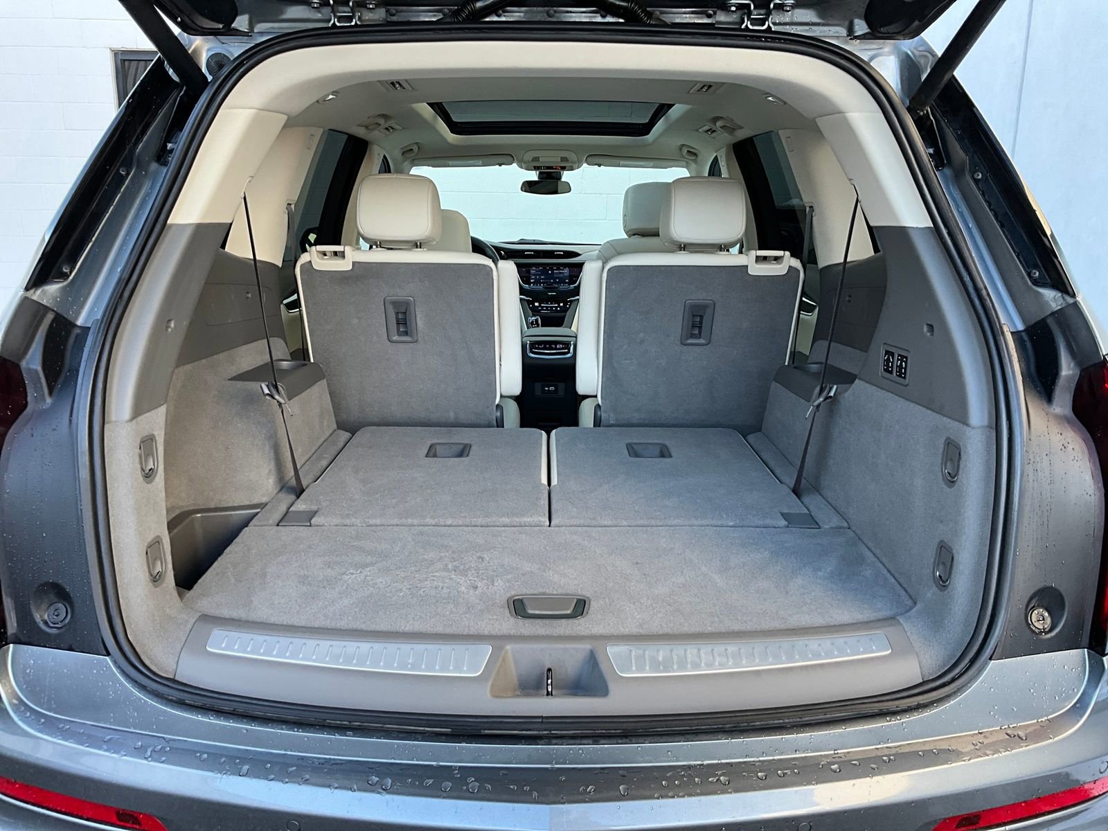 Certified 2021 Cadillac XT6 Premium Luxury image 28