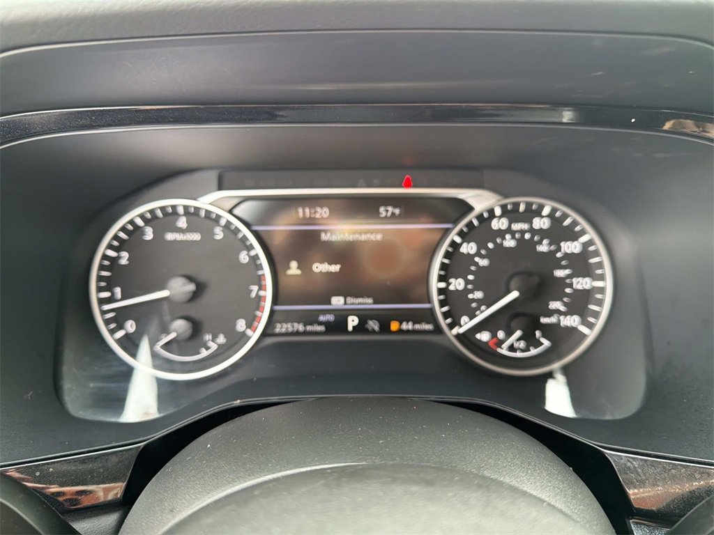 Used 2023 Nissan Pathfinder SL w/ Black Appearance Package image 23