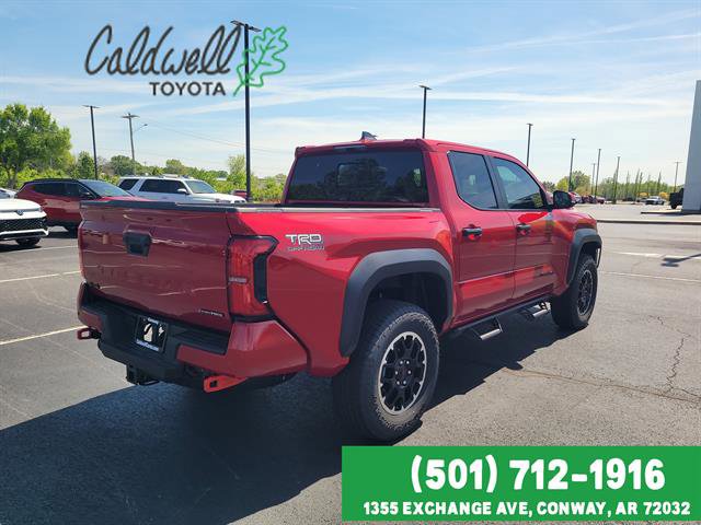 Certified 2025 Toyota Tacoma TRD Off-Road AWD/4WD image 5