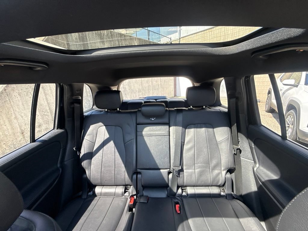 Used 2021 Mercedes-Benz GLB 250 4MATIC image 22