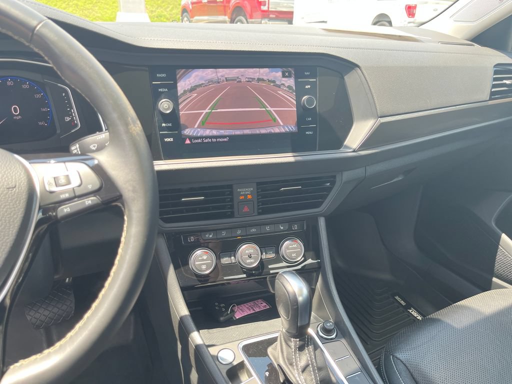 Used 2021 Volkswagen Jetta SEL Premium FWD image 18