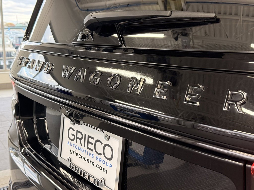 Used 2024 Jeep Grand Wagoneer Series III w/ Quick Order Packagew 28T image 10