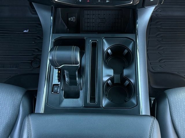 Certified 2025 Ford F150 Lightning Lariat AWD/4WD image 31