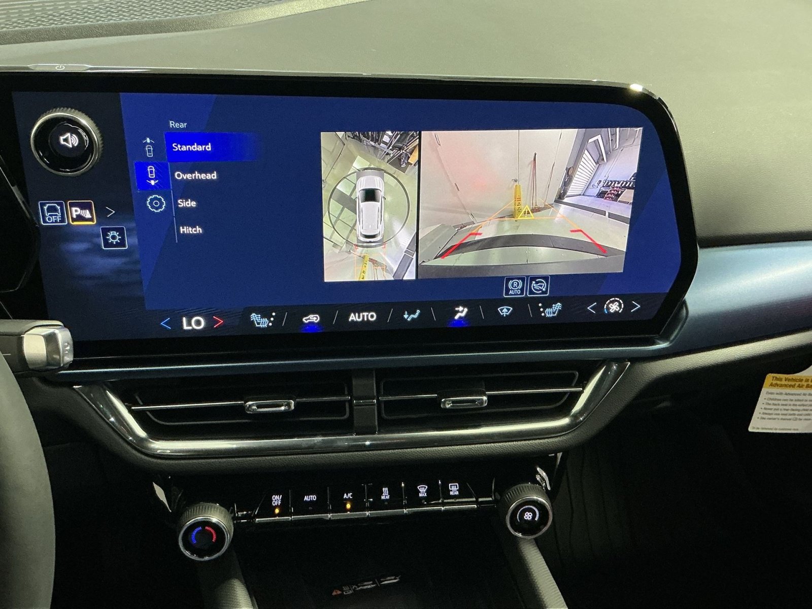 New 2026 Chevrolet Equinox EV LT FWD image 27