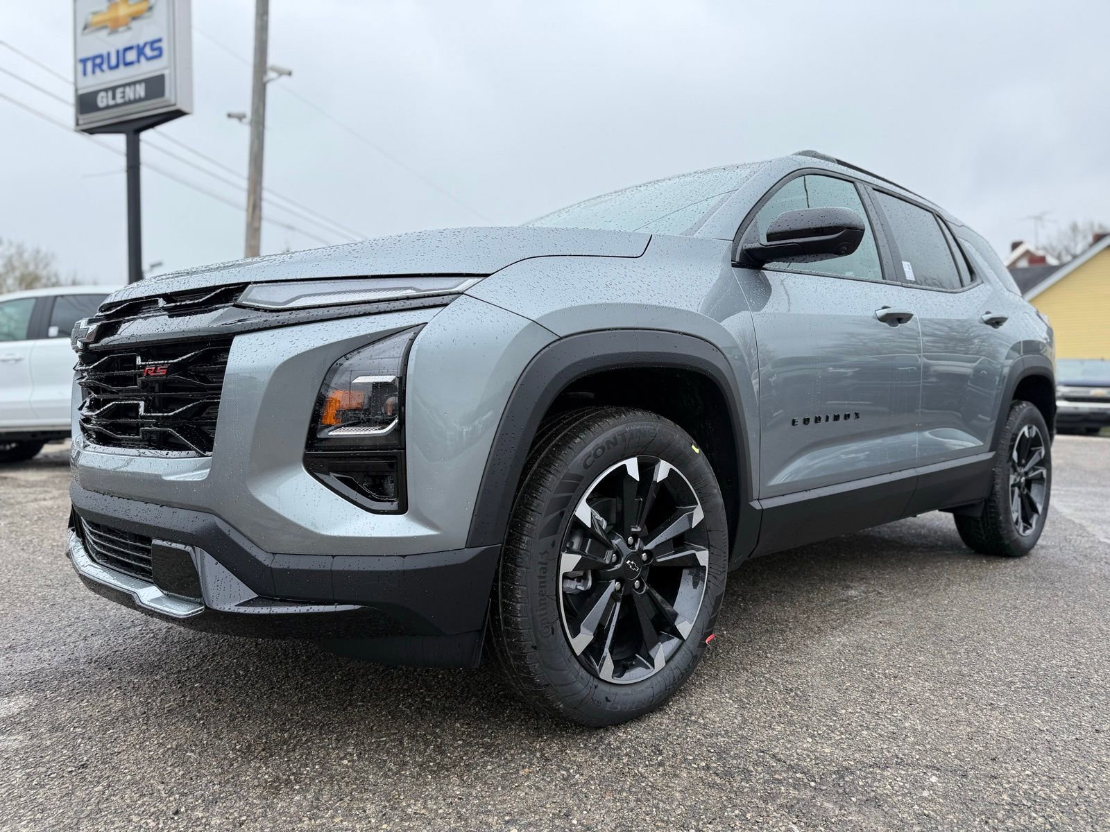 New 2026 Chevrolet Equinox RS w/ Safety and Technology Package AWD/4WD image 2