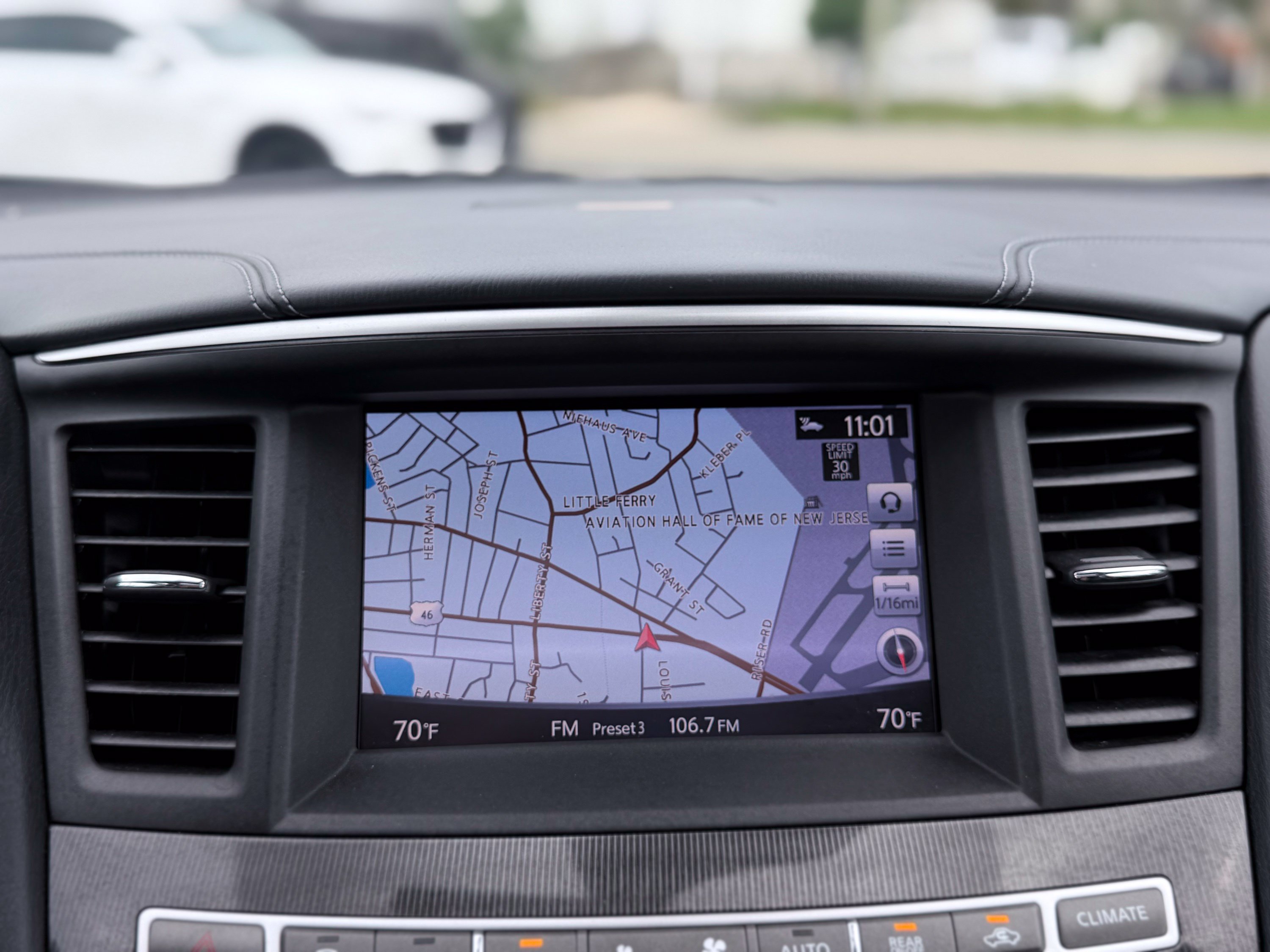 Used 2019 INFINITI QX60 Luxe w/ Essential Package AWD/4WD image 30