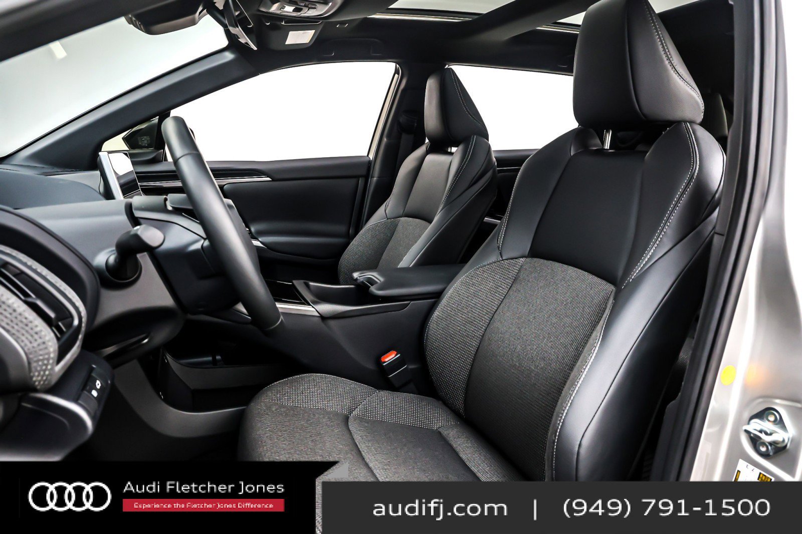 Used 2024 Toyota bZ4X FWD image 17