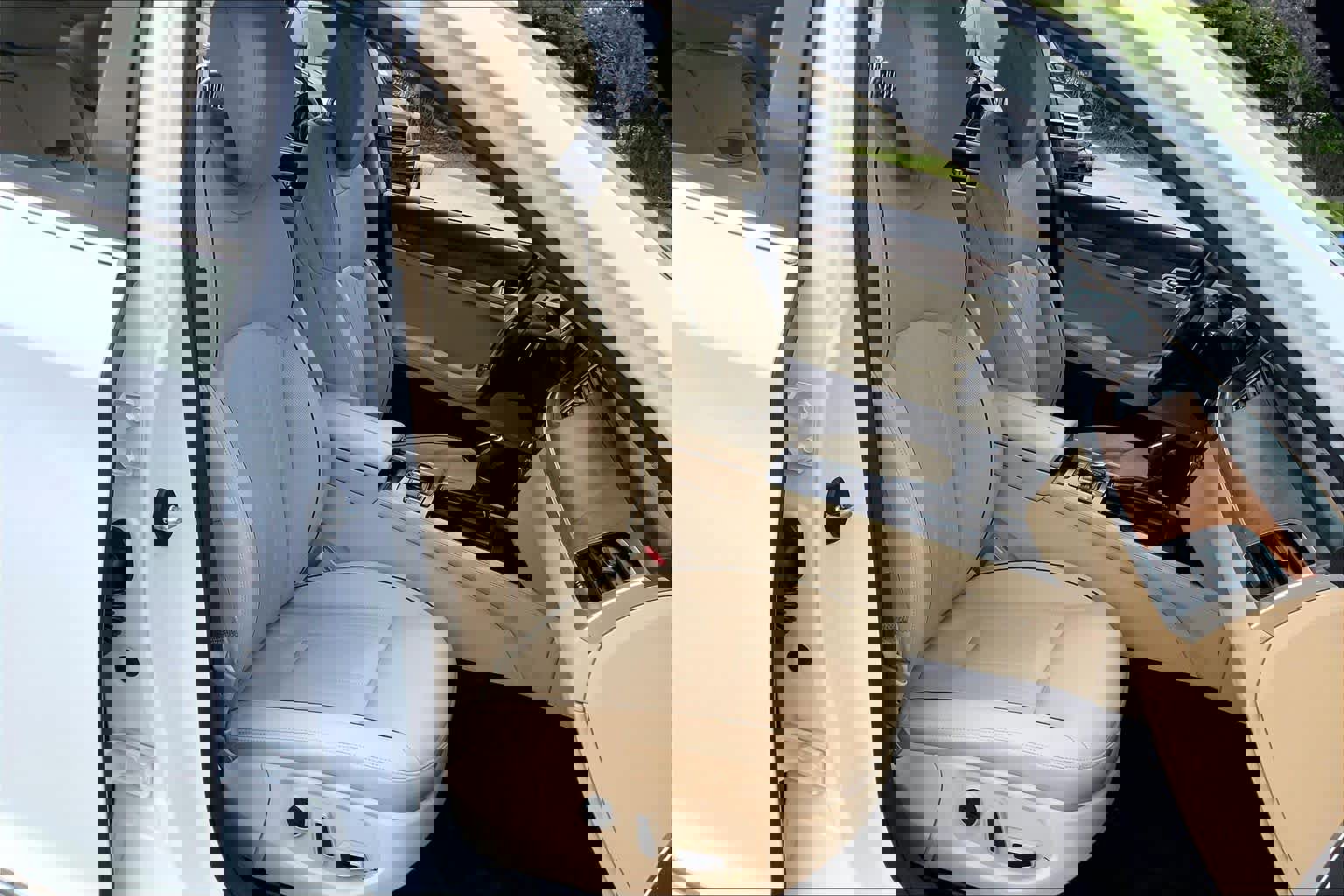 Used 2016 Hyundai Genesis 3.8 w/ Option Group 04 RWD image 8