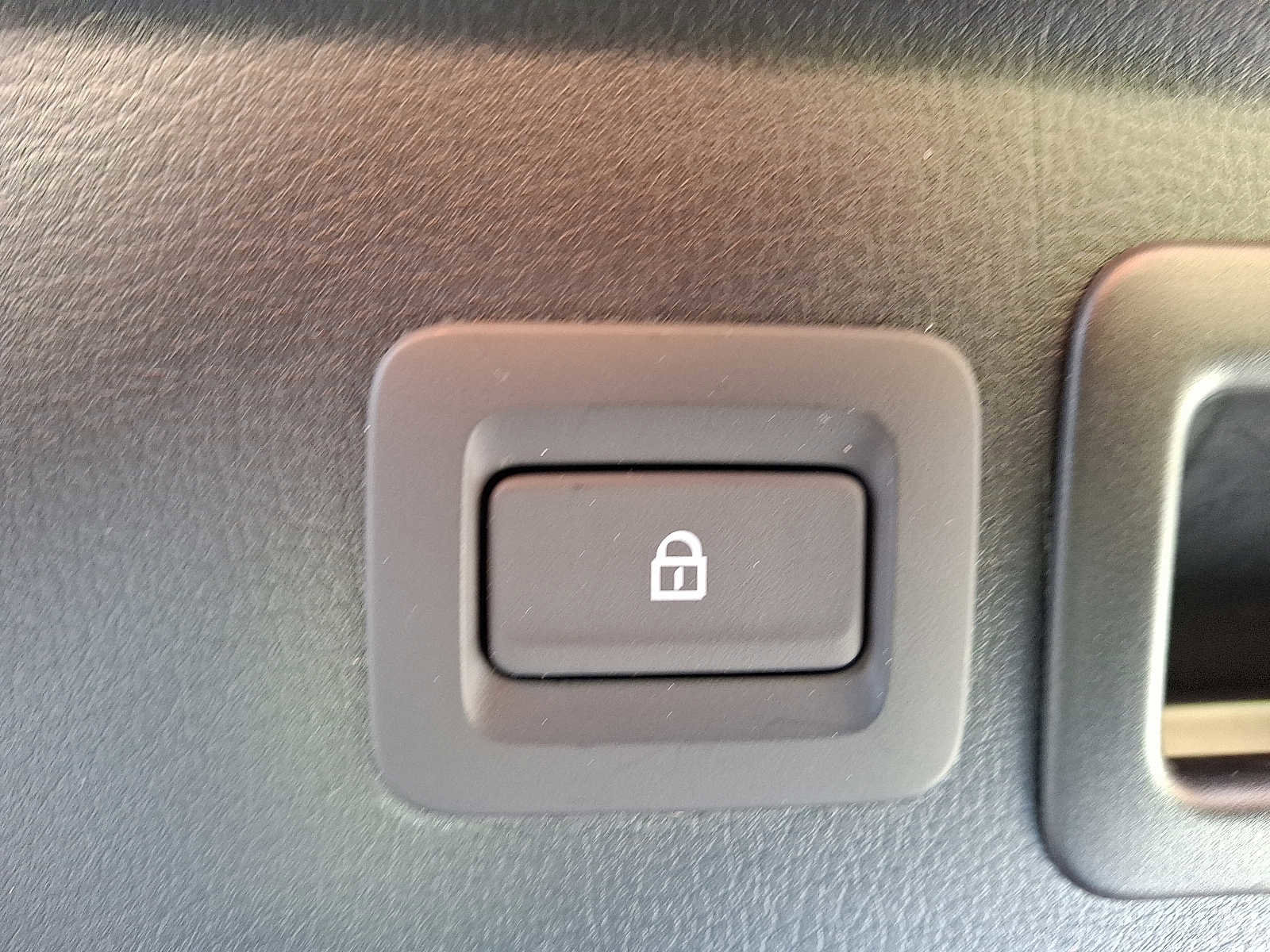 Used 2025 MAZDA CX-30 AWD 2.5 S w/ Select Sport Pkg image 29