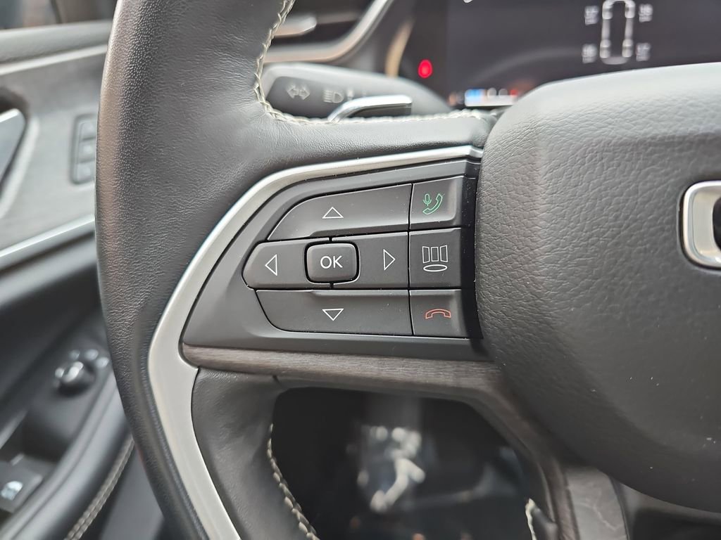 Certified 2021 Jeep Grand Cherokee L Limited image 19