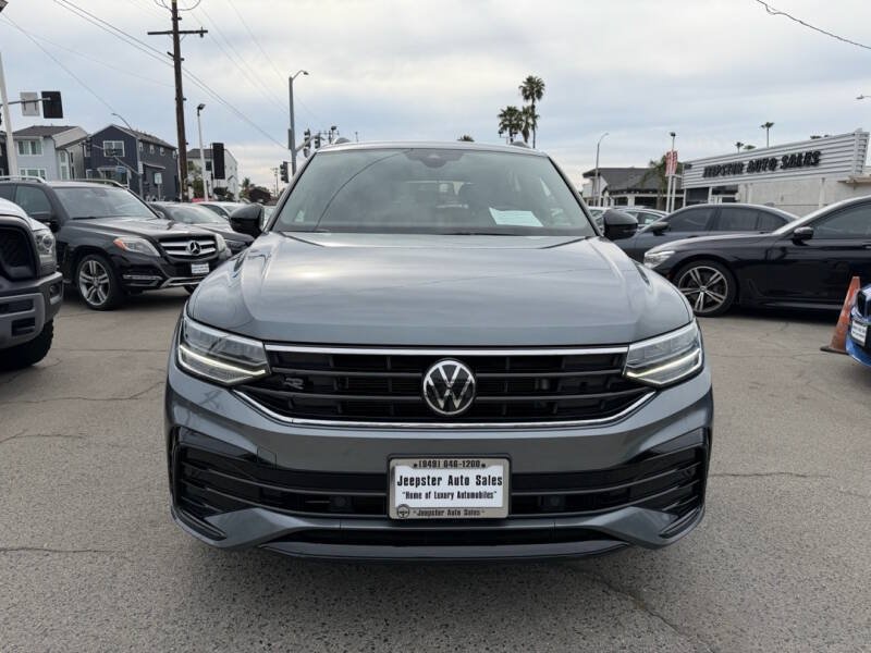 Used 2023 Volkswagen Tiguan SE R-Line FWD image 3