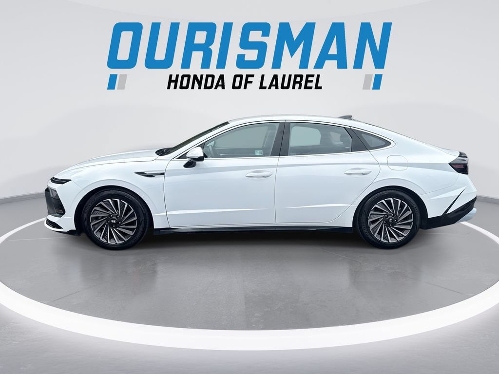 Used 2025 Hyundai Sonata SEL FWD image 5