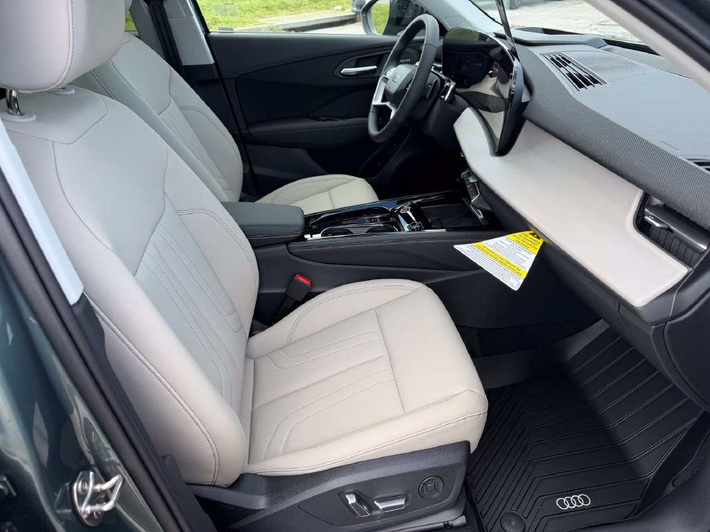 New 2026 Audi Q3 quattro 2.0T AWD/4WD image 11