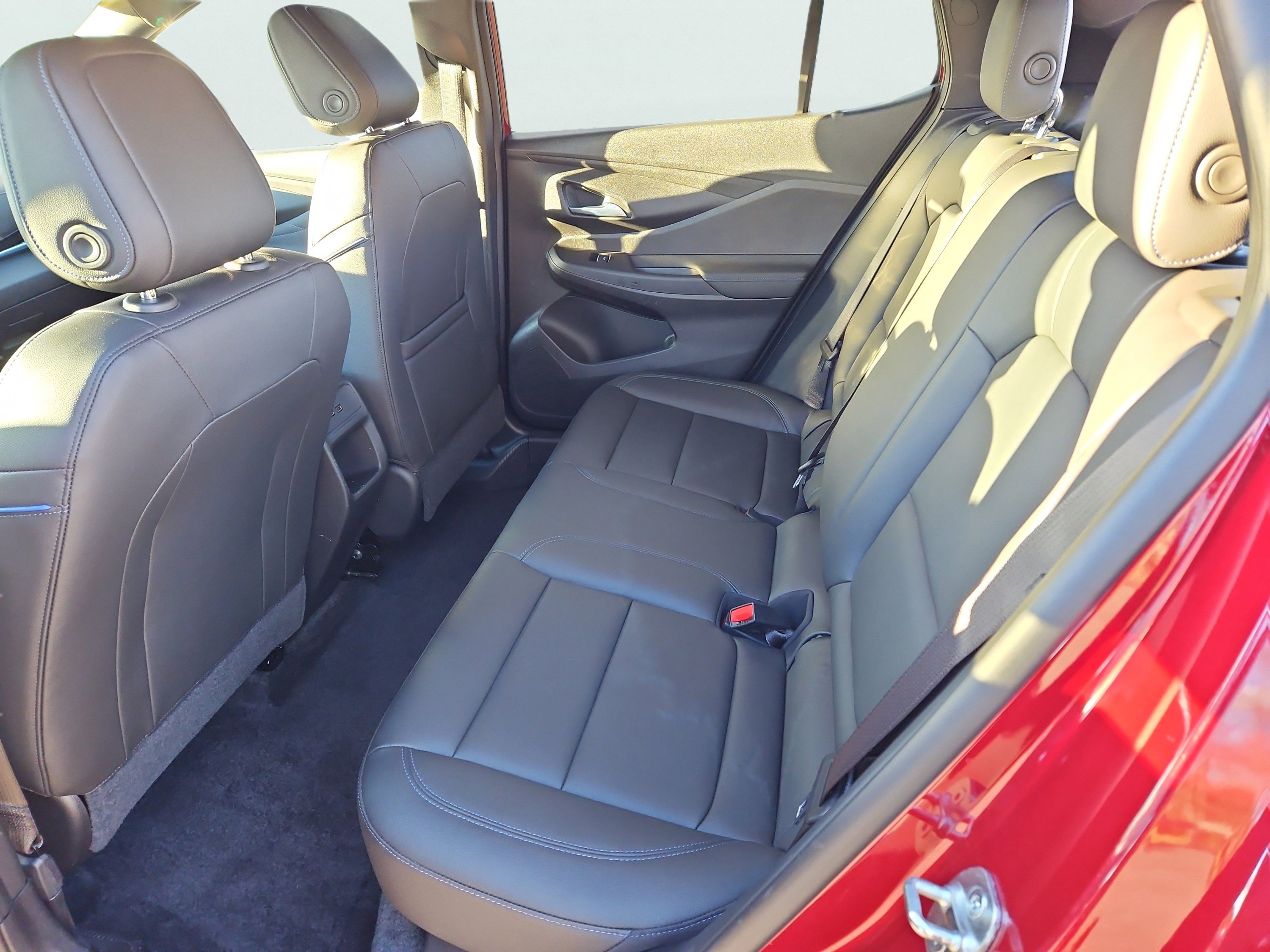 Used 2024 Buick Envista Sport Touring w/ Convenience I Package image 23