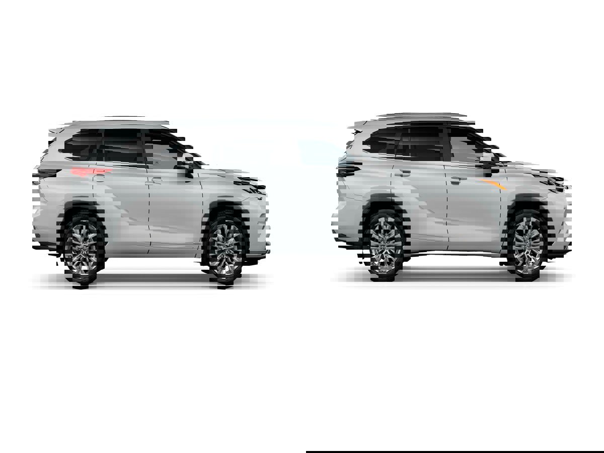 New 2026 Toyota Highlander Platinum image 12