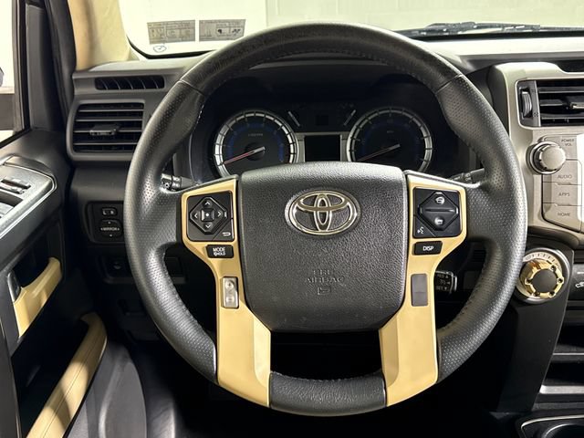 Used 2019 Toyota 4Runner SR5 AWD/4WD image 25