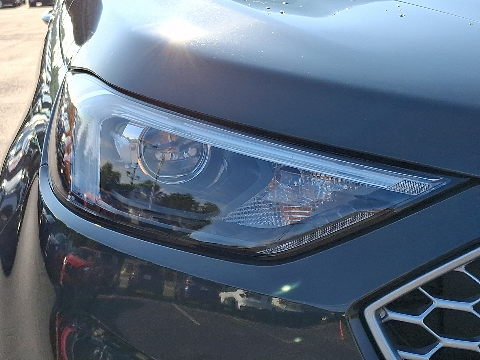 Certified 2023 Ford Edge SEL w/ Convenience Package AWD/4WD image 9