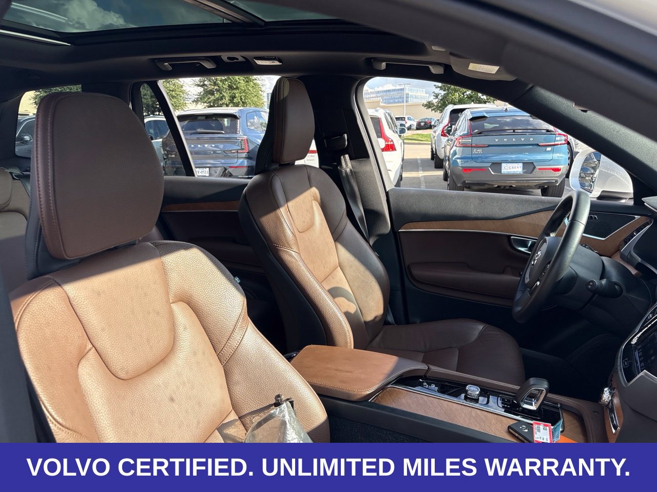 Certified 2024 Volvo XC90 B5 Plus w/ Protection Package Premier AWD/4WD image 17