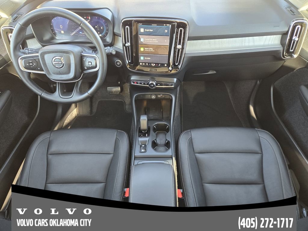 Certified 2025 Volvo XC40 B5 Core w/ Protection Package Premier image 25
