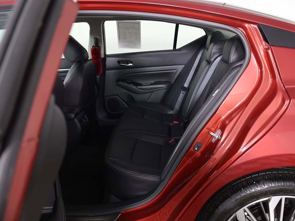 Used 2023 Nissan Altima 2.5 SL image 32