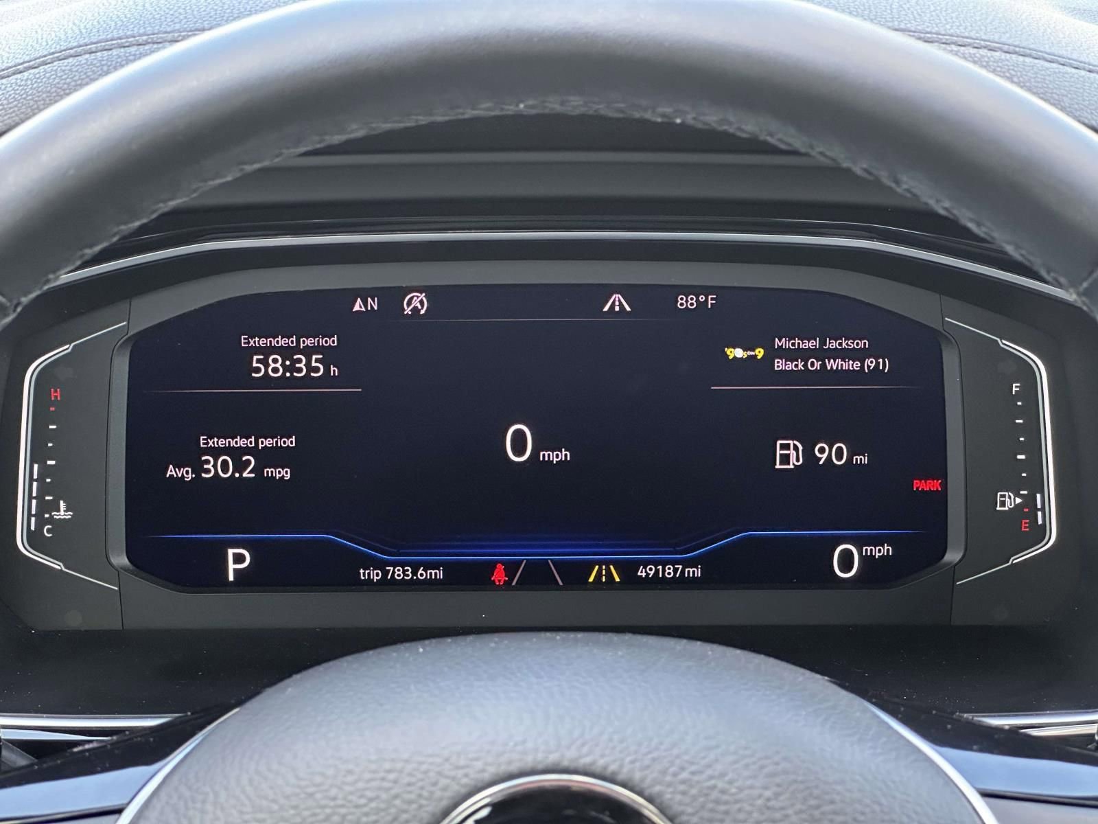 Used 2019 Volkswagen Jetta SEL w/ Cold Weather Package FWD image 25