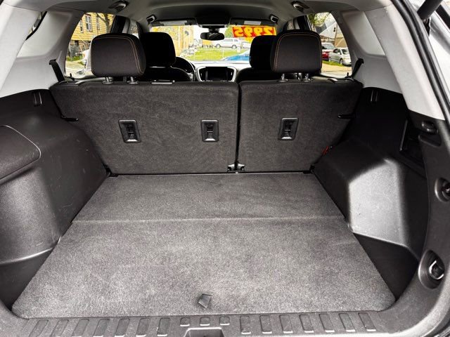Used 2021 GMC Terrain SLE w/ Driver Convenience Package FWD image 25