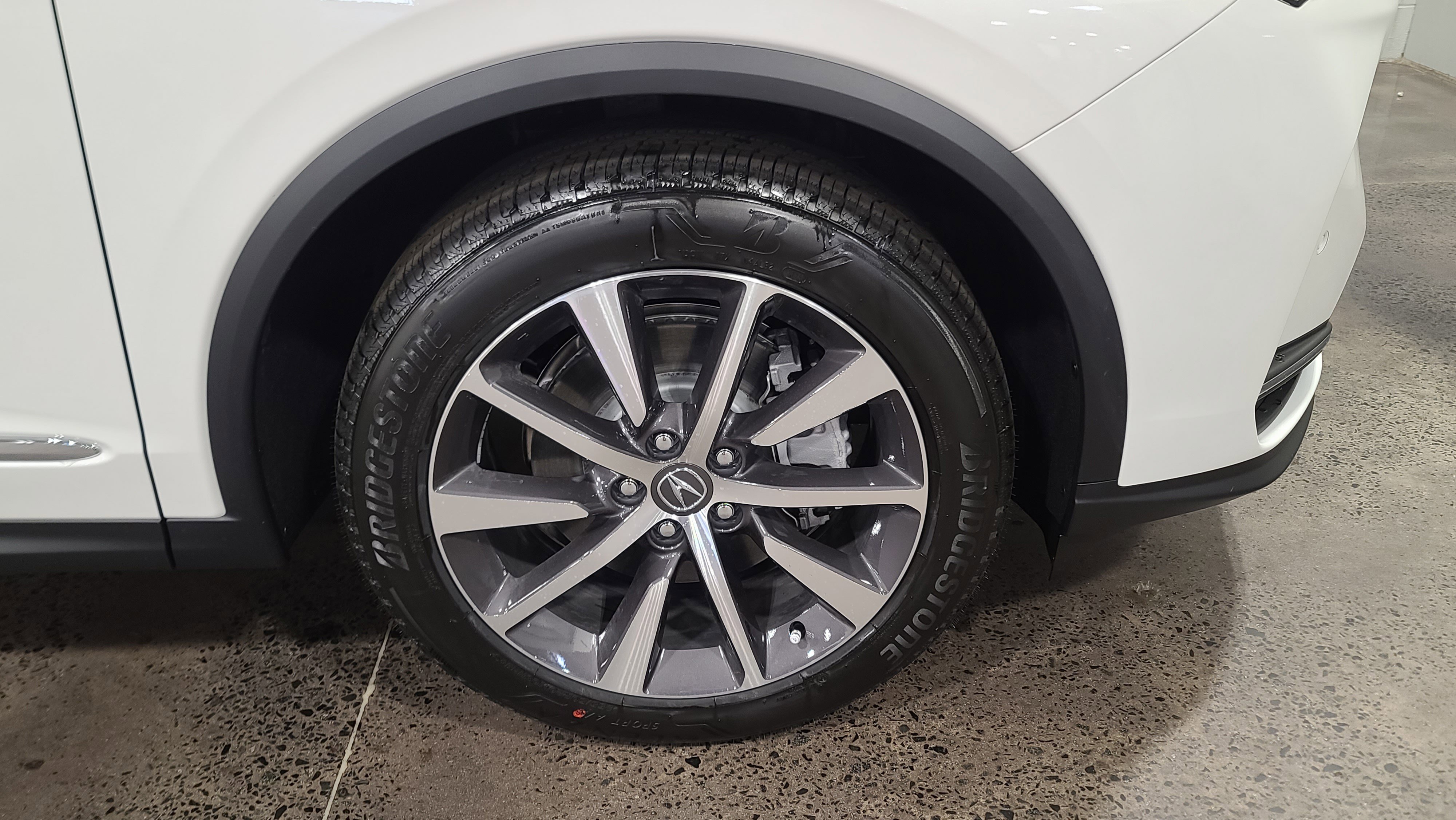 Certified 2026 Acura MDX FWD w/ Technology Package image 17