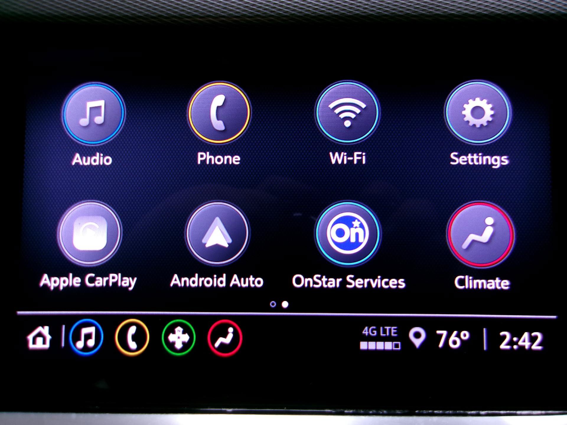 Used 2022 Buick Encore GX Select AWD/4WD image 4