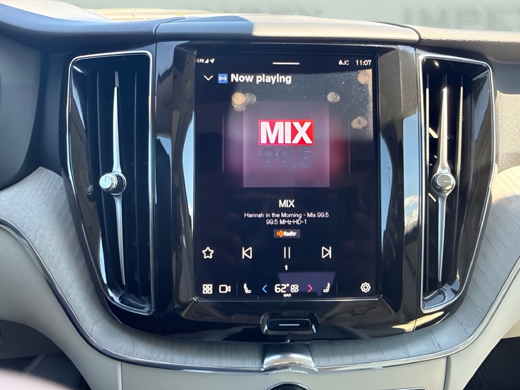 Used 2024 Volvo XC60 B5 Plus w/ Protection Package Premier AWD/4WD image 19