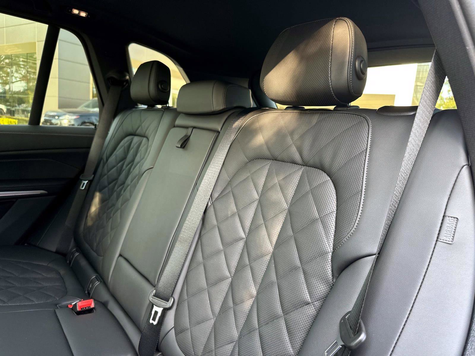 New 2026 BMW X5 sDrive40i w/ M Sport Package image 12