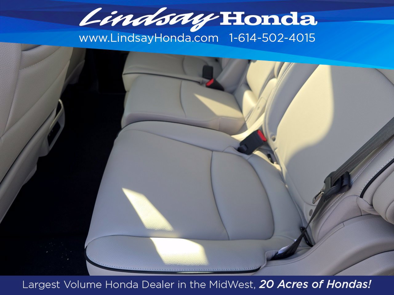 New 2026 Honda Odyssey Touring image 3