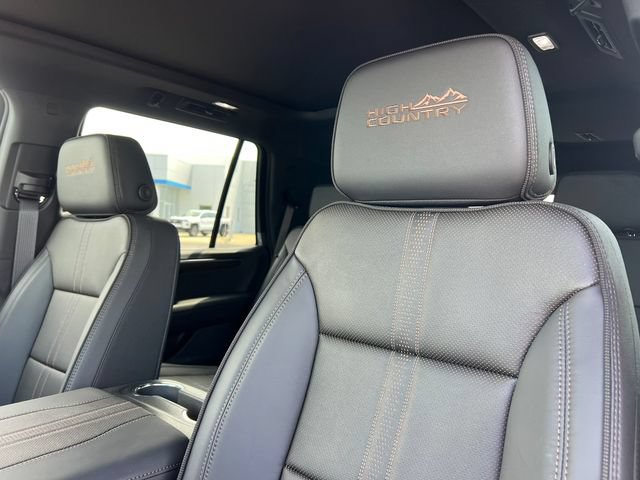New 2026 Chevrolet Tahoe High Country w/ Sun And Tow Package AWD/4WD image 12