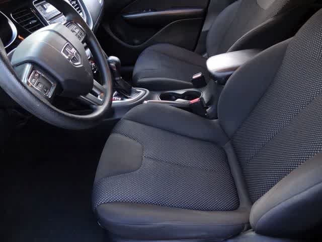 Used 2016 Dodge Dart SE FWD image 6