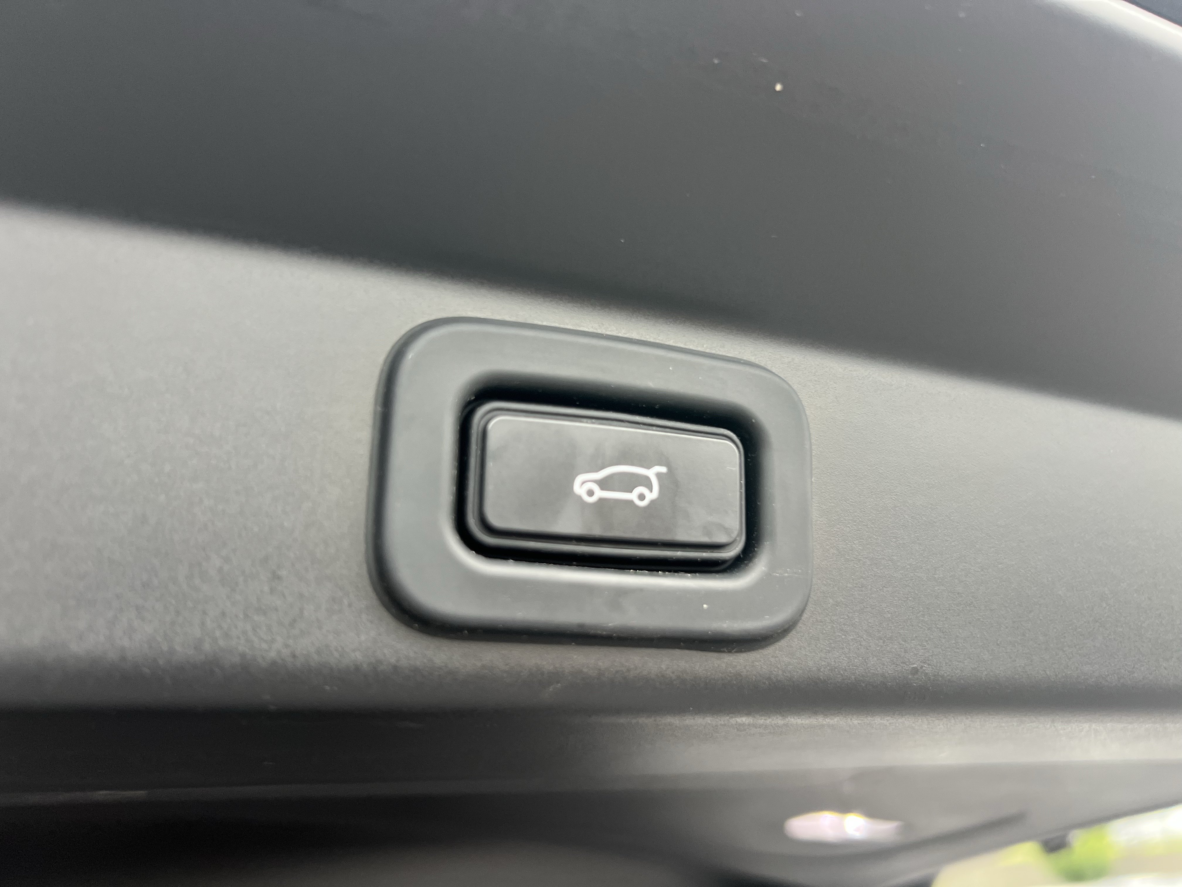 Certified 2023 Land Rover Range Rover Sport SE AWD/4WD image 35