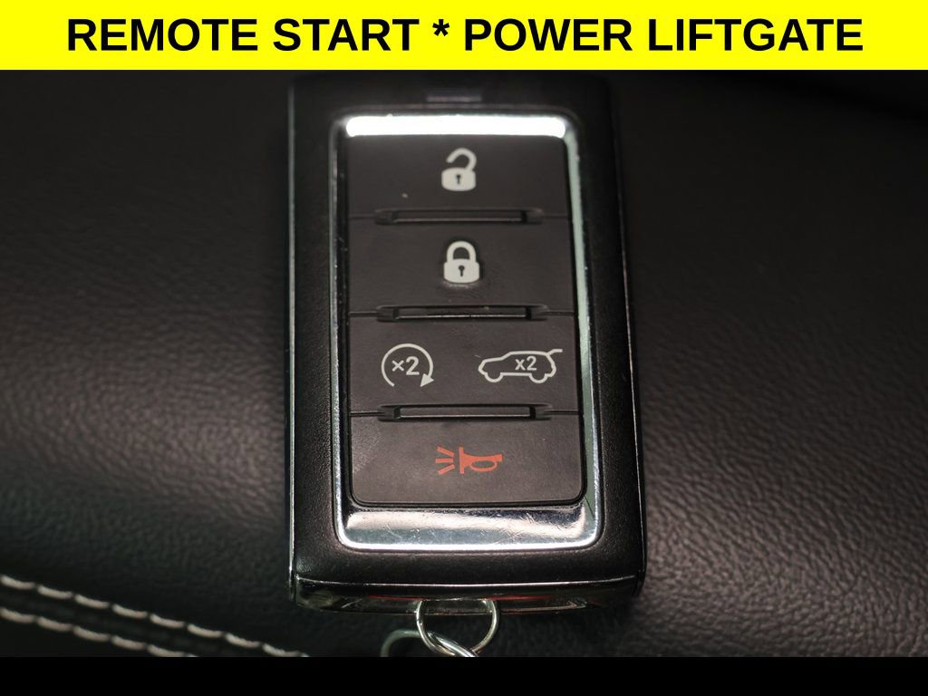 Used 2023 Jeep Grand Cherokee Altitude AWD/4WD image 9