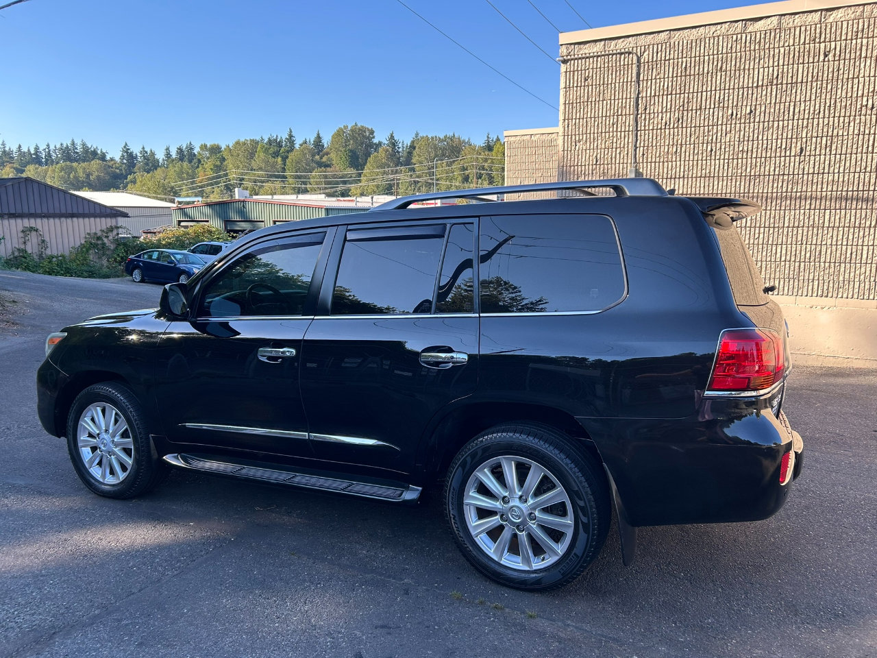 Used 2009 Lexus LX 570 4WD image 7