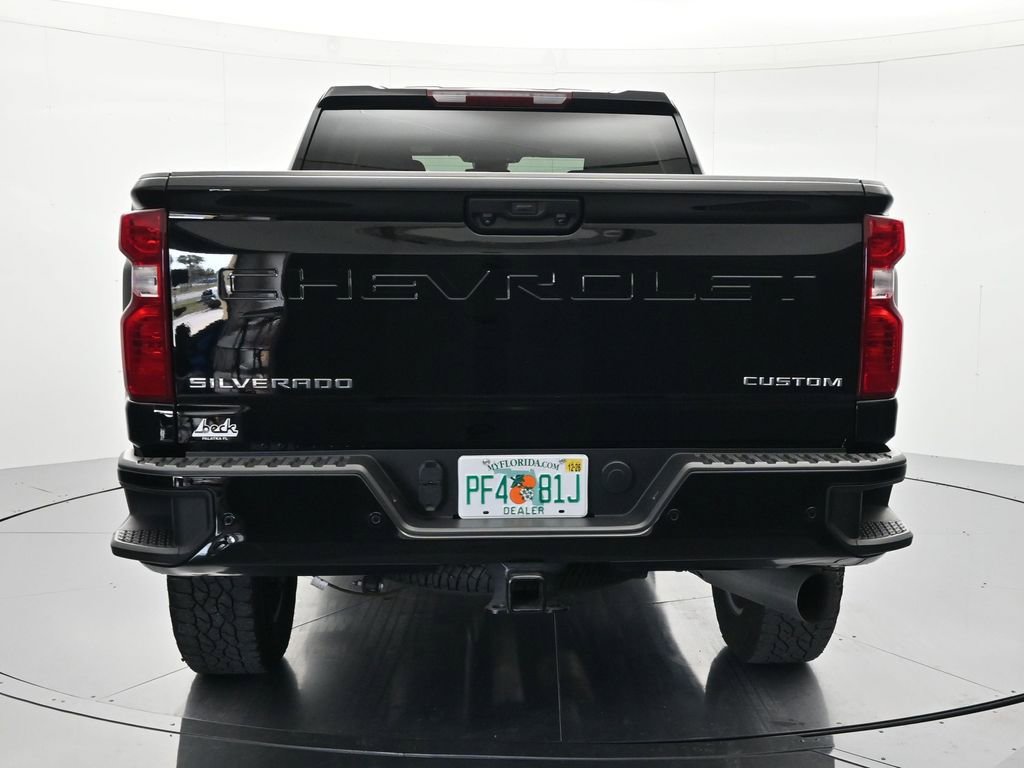 Used 2024 Chevrolet Silverado 2500 Custom w/ Custom Value Package AWD/4WD image 6