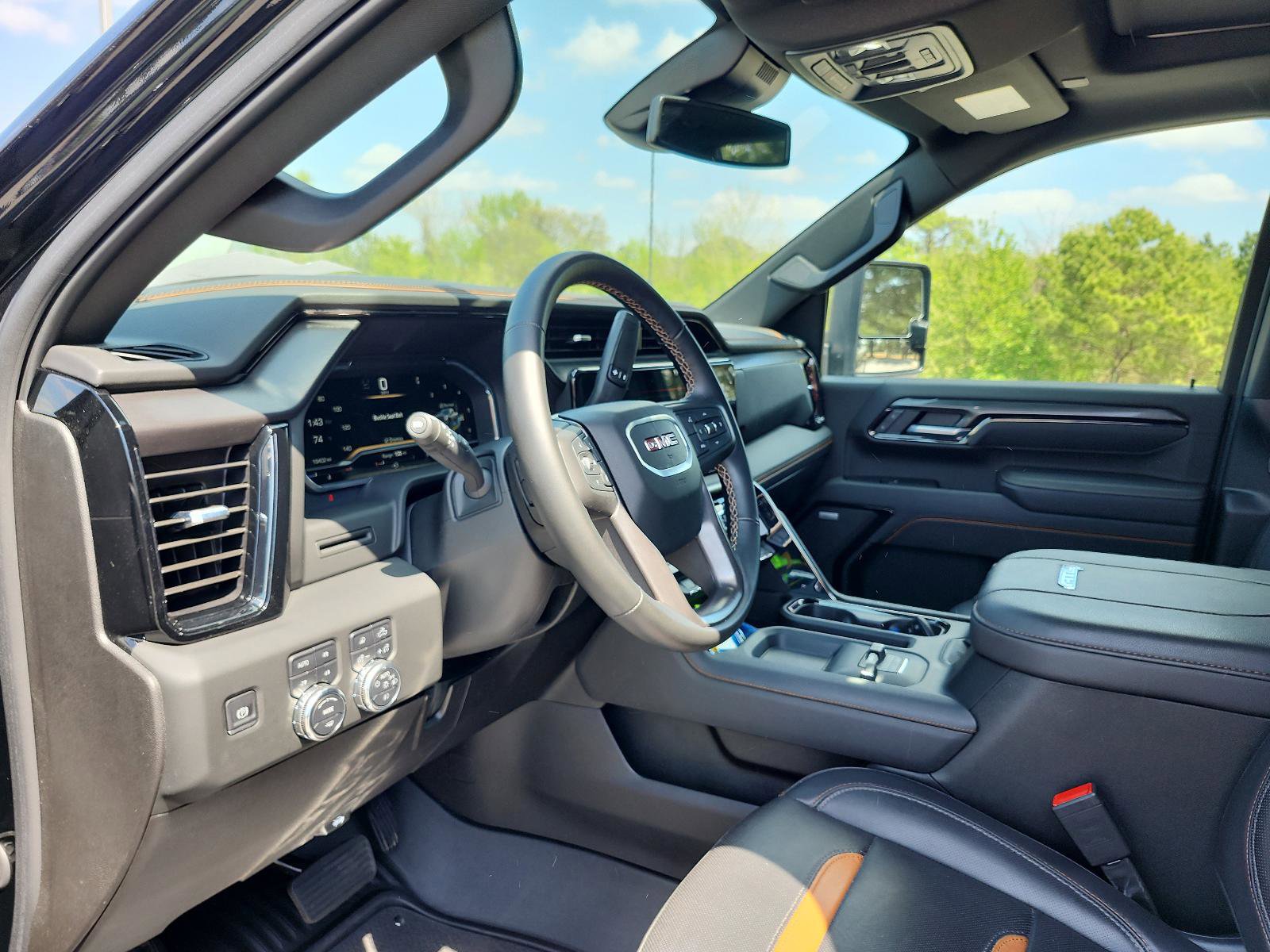 Certified 2025 GMC Sierra 2500 AT4 image 18