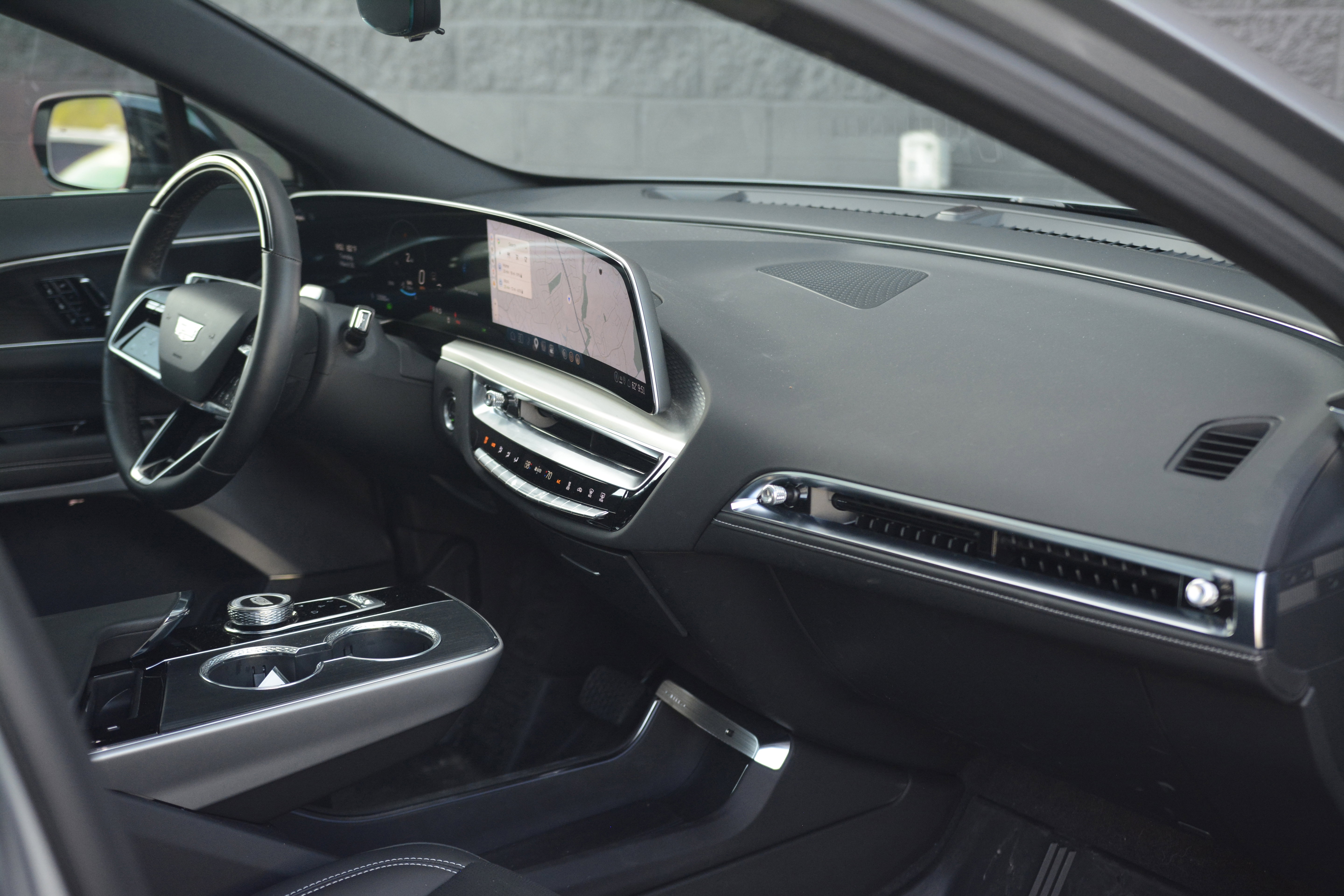 Used 2025 Cadillac Lyriq Sport w/ LPO, Floor Liner Package image 28