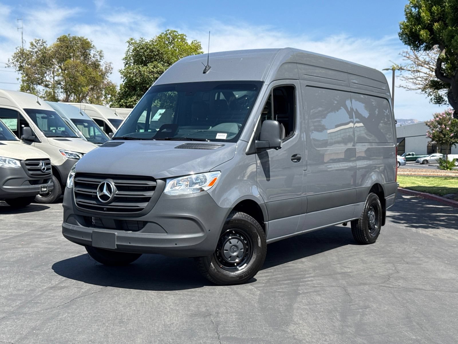 New 2026 Mercedes-Benz Sprinter 2500 image 2