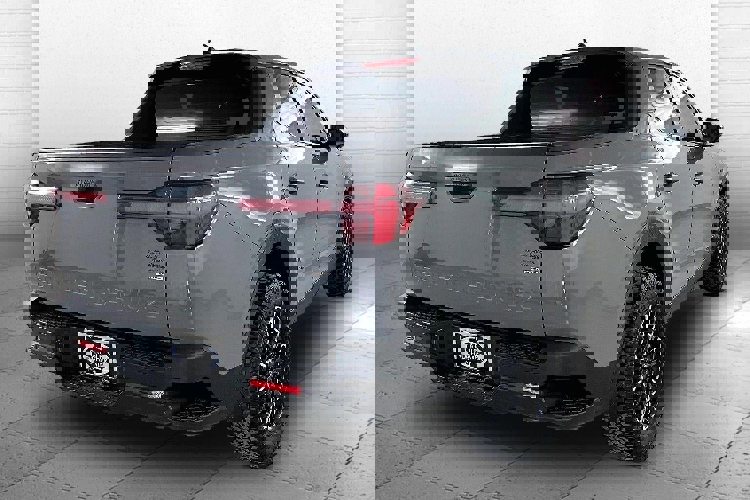 Used 2023 Hyundai Santa Cruz SE image 5