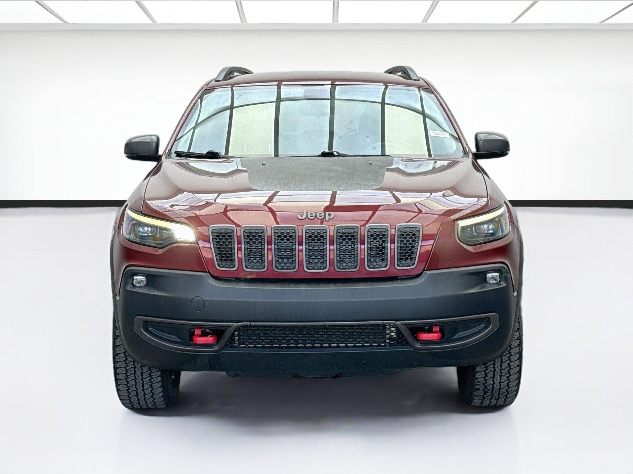 Used 2020 Jeep Cherokee Trailhawk w/ Cold Weather Group AWD/4WD image 2