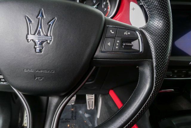 Used 2019 Maserati Levante S GranSport image 12