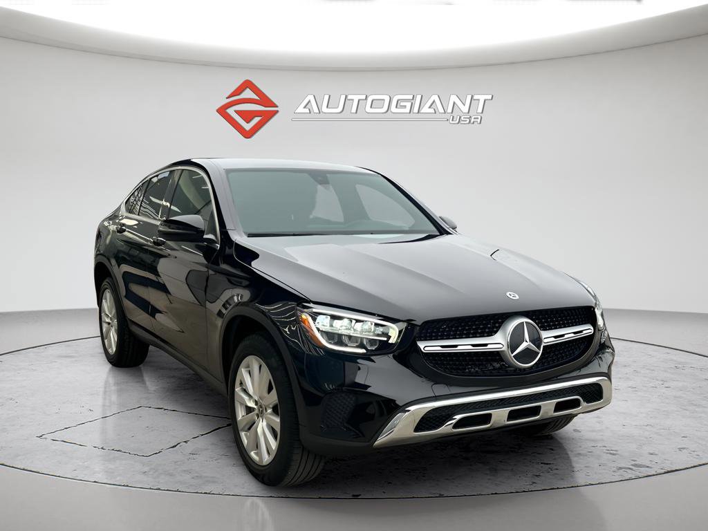 Used 2020 Mercedes-Benz GLC 300 4MATIC Coupe image 10